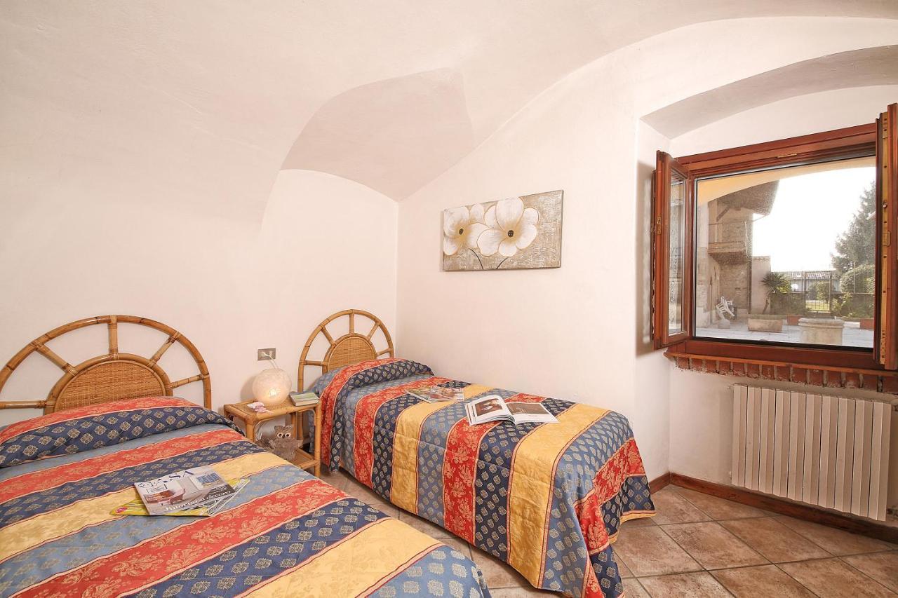 Aparthotel Il Colombaro Saló Exterior foto