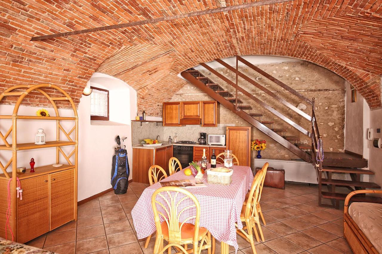 Aparthotel Il Colombaro Saló Exterior foto